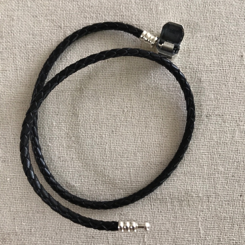 Pandora leather bracelet 32 cm, small